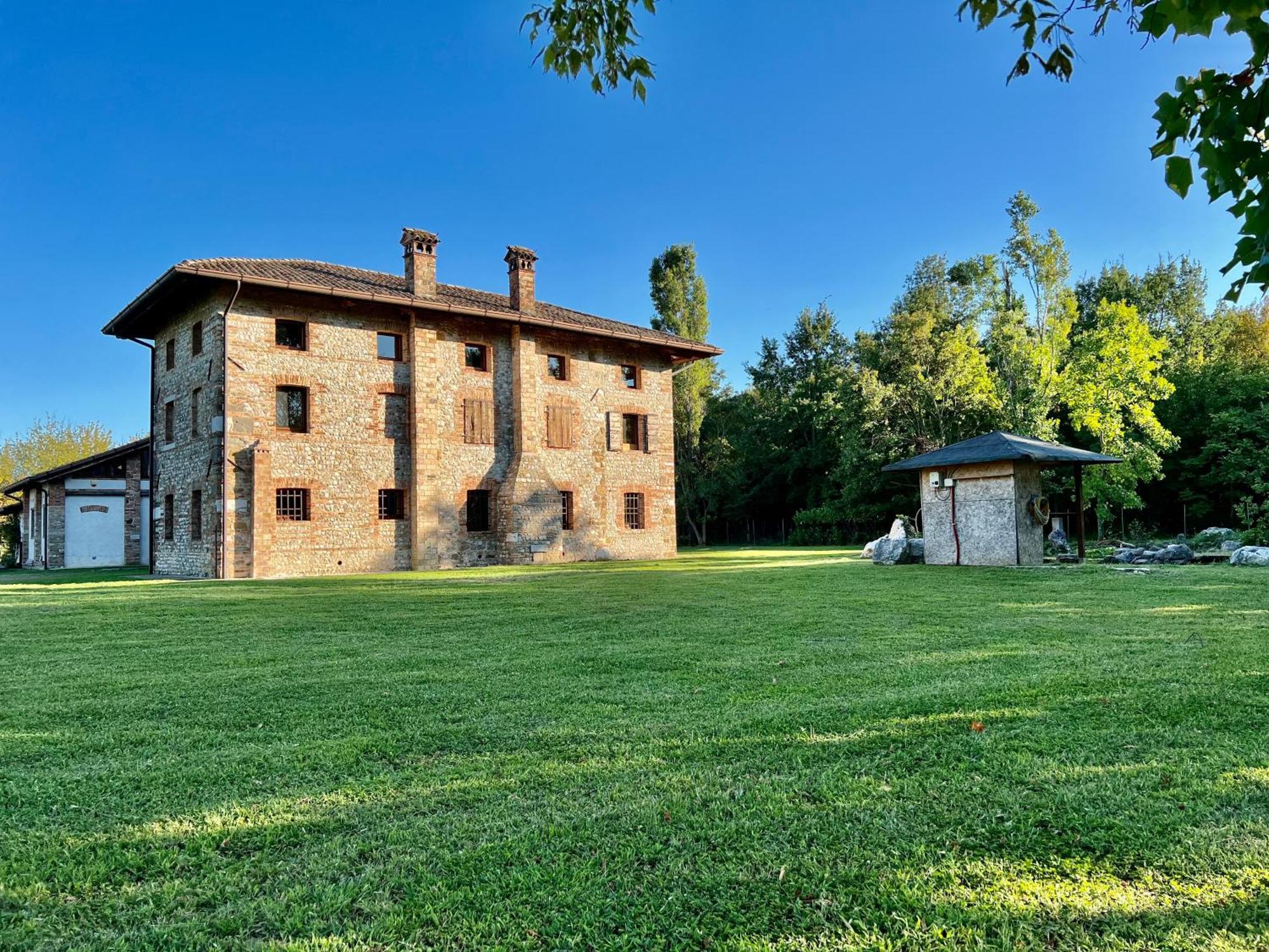Villa Saten Pavia d'Udine Екстериор снимка
