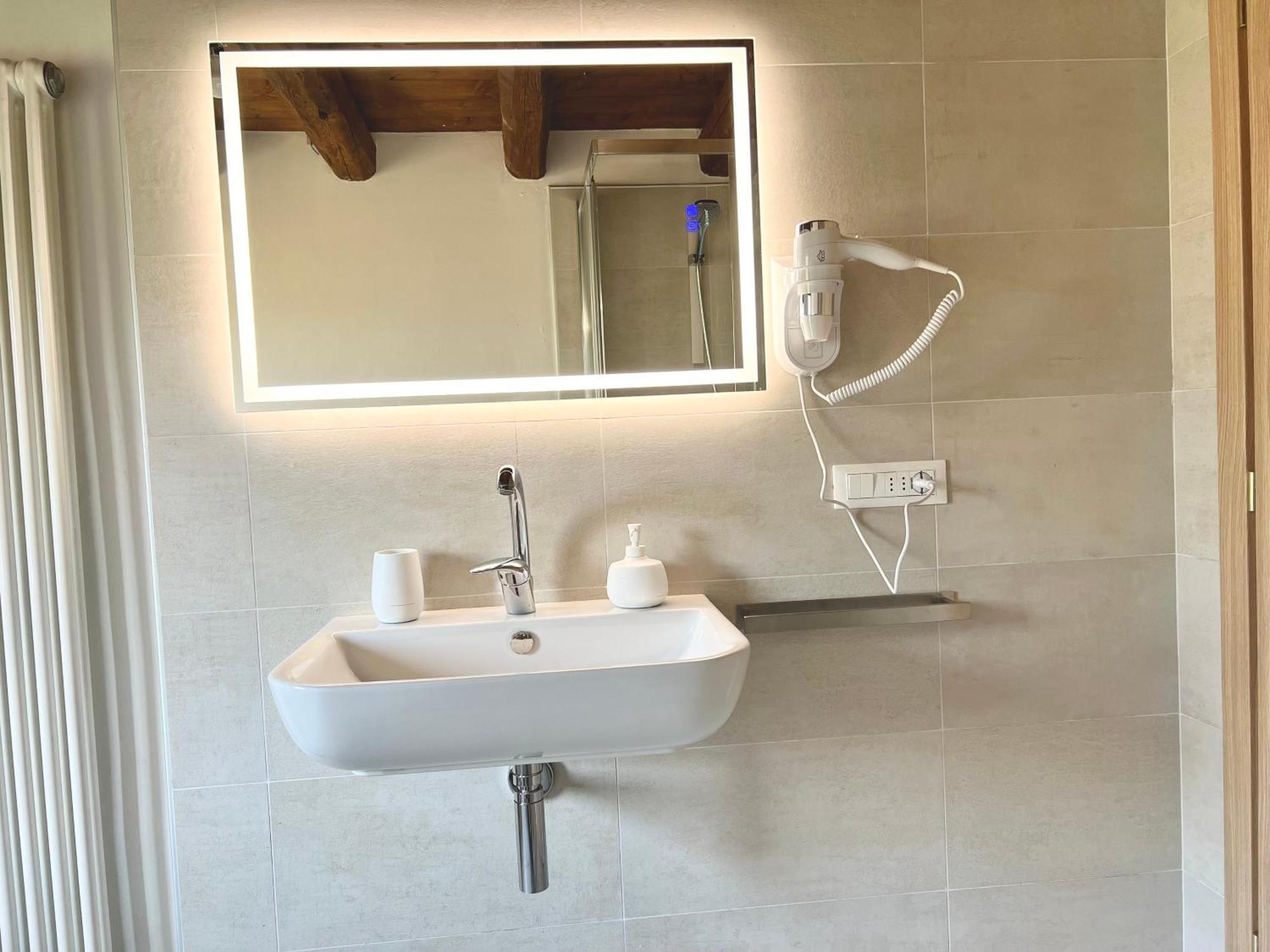 Villa Saten Pavia d'Udine Екстериор снимка